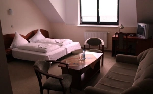 zdjęcie pokoju, Hotel Słowik, Poniatowa