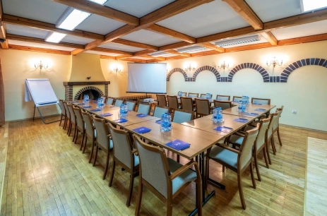 Sala konferencyjna Sala konferencyjna 2 (Telimena) kominkowa w Zespół Pensjonatów Dolina Białego Zakopane