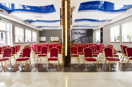 Sala konferencyjna Sala A w Hotel Pory Roku Pokrzydowo
