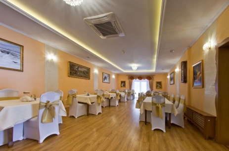 Sala konferencyjna Sala Balowa w Piastun SPA & Wellness Krynica-Zdrój