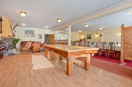 Sala konferencyjna Sala Kominkowa w Piastun SPA & Wellness Krynica-Zdrój