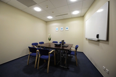 Sala konferencyjna Sala Gabinetowa w Centrum szkoleniowo-konferencyjne KOCHTEX Poznań