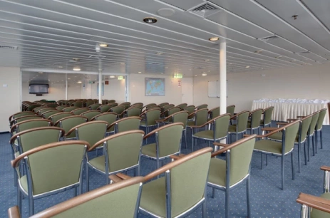 Sala konferencyjna Sala Konferencyjna Mistral I (Skania) w UNITY LINE Linie Promowe Polska - Szwecja Szczecin