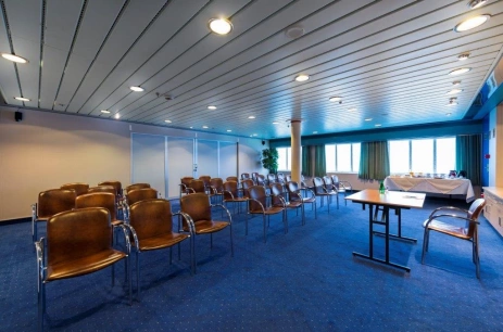 Sala konferencyjna Sala Konferencyjna Senator (Polonia) w UNITY LINE Linie Promowe Polska - Szwecja Szczecin