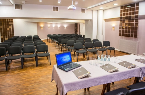 Sala konferencyjna KONFERENCYJNO-KLUBOWA w Hotel Kazimierzówka Wellness & SPA Kazimierz Dolny