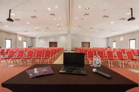 Sala konferencyjna PACYFIK (I+II) w Hotel MAGELLAN *** Wolbórz