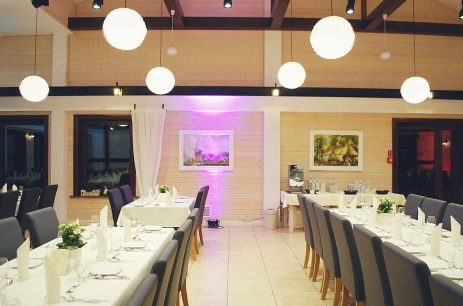 Sala konferencyjna Sala restauracyjna w Restauracja Roda Tokary