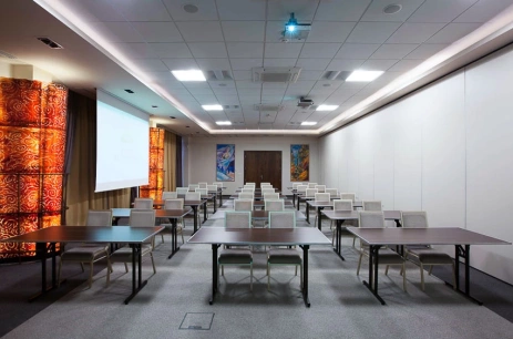 Sala konferencyjna Cień w Hotel Tęczowy Młyn Kielce