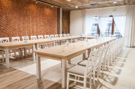 Sala konferencyjna Sala Biała w Górecznik Karczma & Hotel Przygodzice