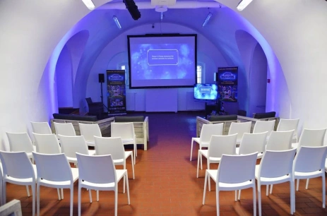 Sala konferencyjna Sala Kinowa w Centrum Sztuki FORT Sokolnickiego Warszawa