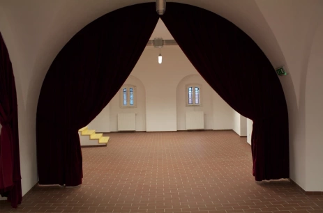 Sala konferencyjna Sala Kinowa w Centrum Sztuki FORT Sokolnickiego Warszawa