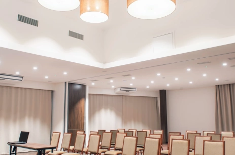 Sala konferencyjna SŁONECZNA w Hotel Kazimierzówka Wellness & SPA Kazimierz Dolny