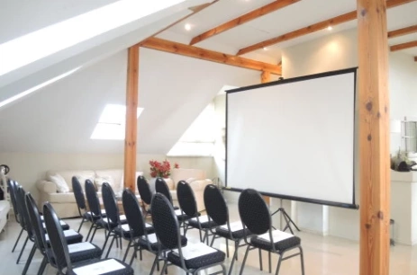 Sala konferencyjna Sale Kameralne w Riviera Resort Olszewnica Nowa