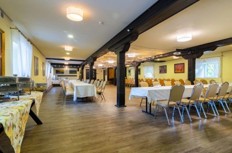 Sala konferencyjna Sala Kolumnowa w Hotel Star Dadaj *** Resort & Spa na Mazurach Dadaj