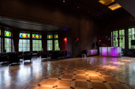 Sala konferencyjna Biblioteka w Centrum Kongresowe Szczawnica - Dworek Gościnny Szczawnica