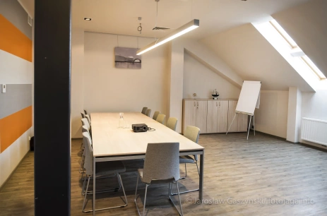 Sala konferencyjna SALA MŁODE WILKI  w Centrum Kultury Euroregionu Stara Rzeźnia Szczecin