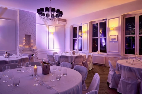 Sala konferencyjna Sala Kominkowa w Samo Centrum Wszechświata - Warsaw Event Space Warszawa