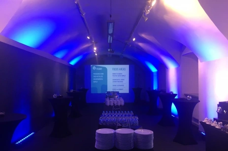 Sala konferencyjna Sala Kolebkowa (Laboratorium) w Centrum Sztuki Współczesnej Zamek Ujazdowski Warszawa