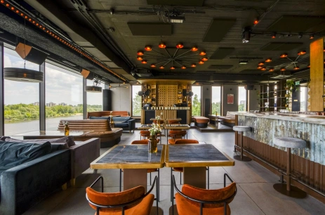 Sala konferencyjna SEN (na 3. piętrze) w SEN MOON Warszawa