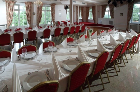 Sala konferencyjna Sala Bankietowa w Folwark ŃEMINO Sierakowice