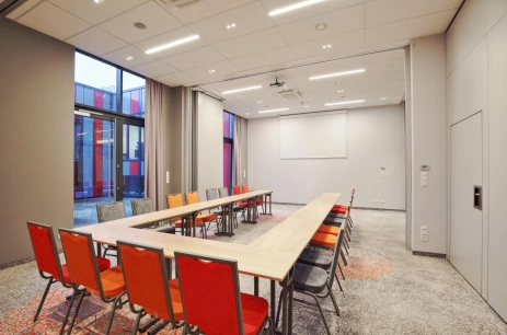 Sala konferencyjna Sala Topola w Active Hotel Wrocław