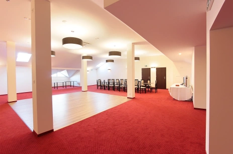 Sala konferencyjna Sala konferencyjna w Restauracja & Hotel Graal *** Kłaj