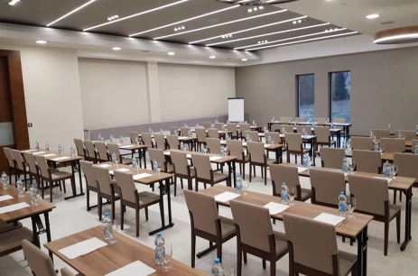 Sala konferencyjna Sala B-1 w Hotel Na Półboru Sieradz