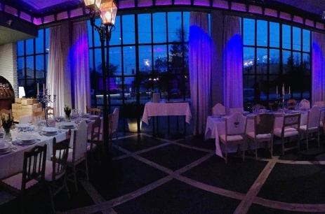 Sala konferencyjna Sala restauracyjna w Ramka Konferencje i Restauracje *** Poznań