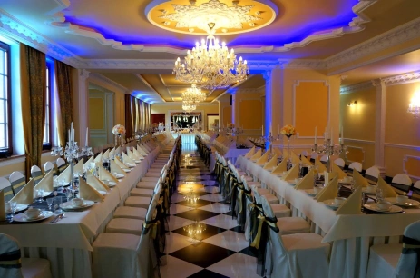 Sala konferencyjna Sala Konferencyjno-Bankietowa w Pałac Rodowo Prabuty