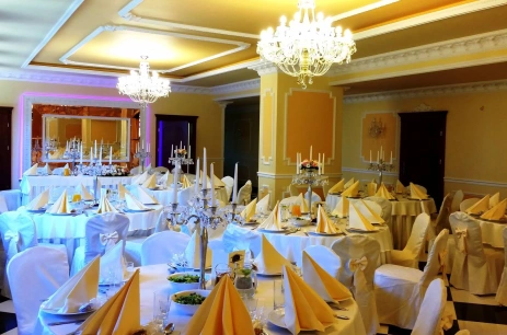 Sala konferencyjna Sala Konferencyjno-Bankietowa w Pałac Rodowo Prabuty