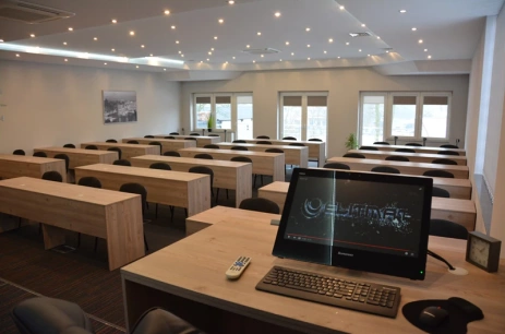 Sala konferencyjna Sala konferencyjna w Sale konferencyjno-wykładowe ELITMAT Mińsk Mazowiecki