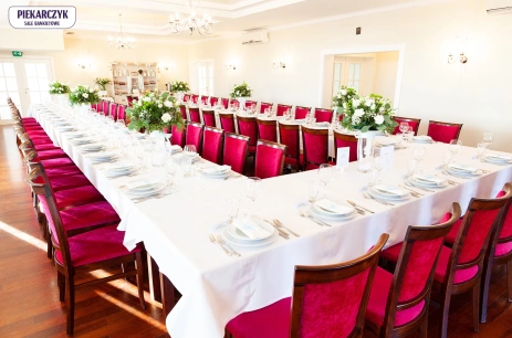 Sala konferencyjna Sala Purpurowa w Sale Bankietowe Piekarczyk Płońsk