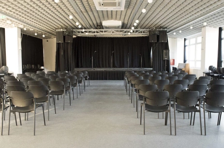 Sala konferencyjna Sala szkoleniowo-konferencyjna w Centrum Kultury im. Jana Pawła II na Morenie Gdańsk