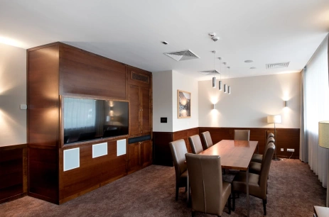 Sala konferencyjna Kominkowa w BUKOVINA Resort Bukowina Tatrzańska