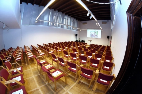 Sala konferencyjna Sala Konferencyjna 1 w Dom Architekta SARP Kazimierz Dolny