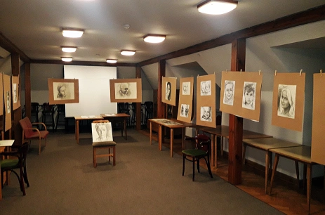 Sala konferencyjna Sala Konferencyjna 2 Biblioteka w Dom Architekta SARP Kazimierz Dolny