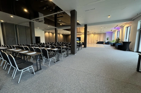 Sala konferencyjna Sala Widokowa w Natural Hotel Eco&Conference  - W rezerwacie     - Przy plaży na wyspie     - Z basenem i spa na III kondygnacji     - Pokoje wellness z saunami Ostróda