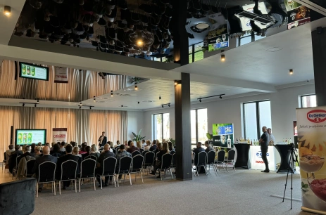 Sala konferencyjna Sala Widokowa w Natural Hotel Eco&Conference  - W rezerwacie     - Przy plaży na wyspie     - Z basenem i spa na III kondygnacji     - Pokoje wellness z saunami Ostróda