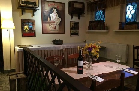 Sala konferencyjna Sala z kominkiem w Ośrodek Wypoczynkowy Leśne Ustronie Witnica