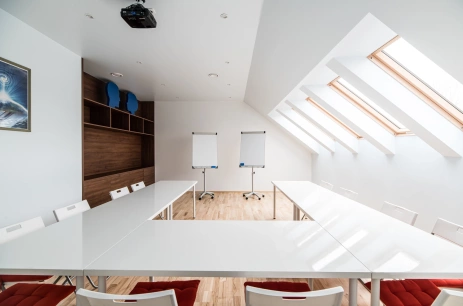 Sala konferencyjna Sala Szafirowa w Golden Mean Kraków