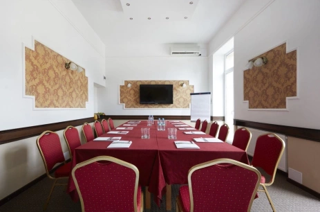 Sala konferencyjna ZŁOTA w Hotel Senator**** Centrum Konferencyjne & Spa Starachowice