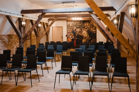 Sala konferencyjna Parlatorium w Hotel Podklasztorze Sulejów