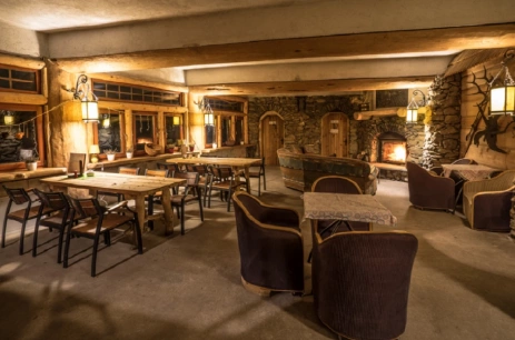 Sala konferencyjna Sala Kominkowa w Bukowa Chata Jugów