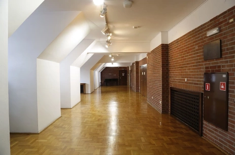 Sala konferencyjna Sala Konferencyjna w Spichlerzach na Ołowiance w Ośrodek Kultury Morskiej Gdańsk