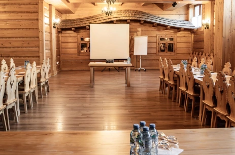 Sala konferencyjna "Izba Góralska" w Borowy Dwór - Biznes, Spa & Fun Szaflary