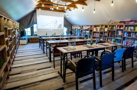 Sala konferencyjna Sala konferencyjna - KLUBIK w Akademia Kuraszków Trzebnica