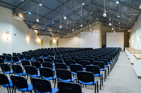 Sala konferencyjna Sala Szafirow w Hotel Kuźnia Napoleońska Paprotnia