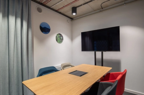 Sala konferencyjna Sala spotkań 8 w Mogilska 43 Cowork Kraków