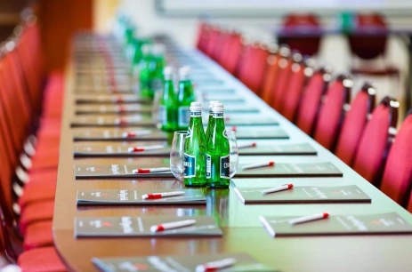 Sala konferencyjna Sala Kolumnowa w Hotel Ognisty Ptak Węgorzewo