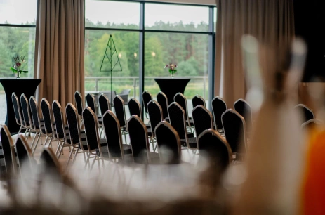 Sala konferencyjna Sala konferencyjno-balowa prawa w Hotel Odpocznia Resort i Las Jaracz